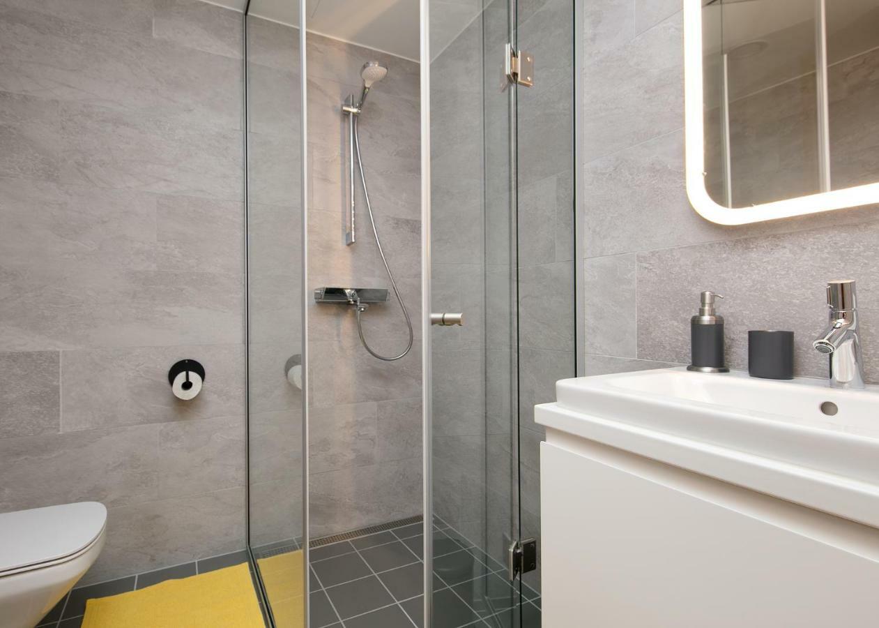 Tp City Apartment - City Center Tallinn Bagian luar foto