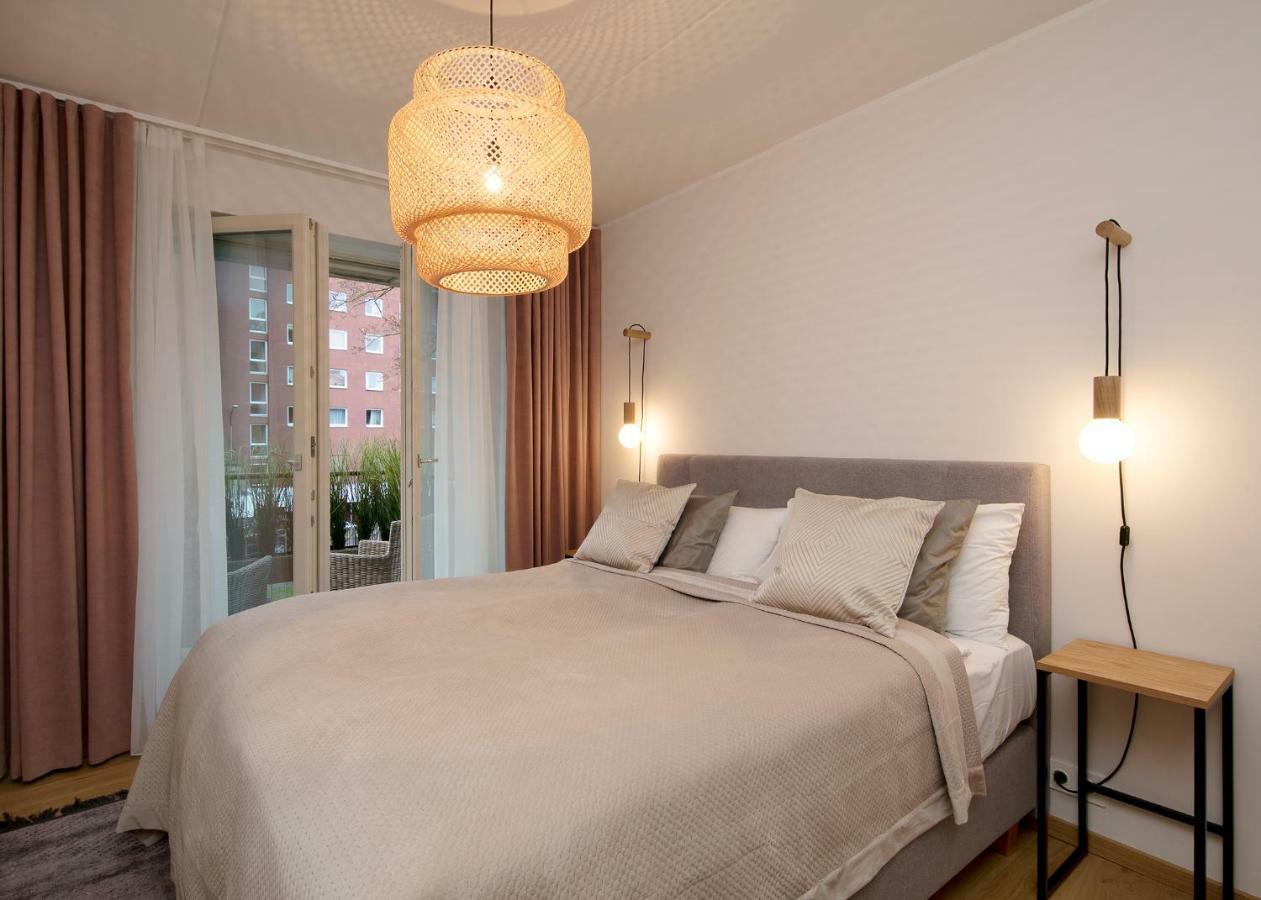 Tp City Apartment - City Center Tallinn Bagian luar foto
