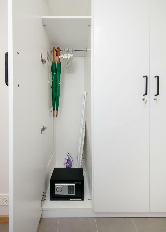 Tp City Apartment - City Center Tallinn Bagian luar foto